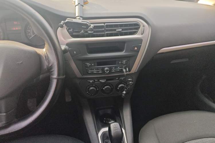 Used Peugeot 301 2014 1.6L Manual Comfort Edition