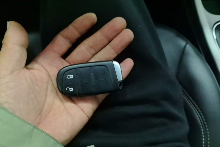 Used  Compass 2017 200T Automatic Family Edition
