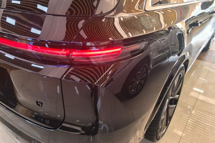 Used Li Auto L7 2025 Max Smart Refresh Edition
