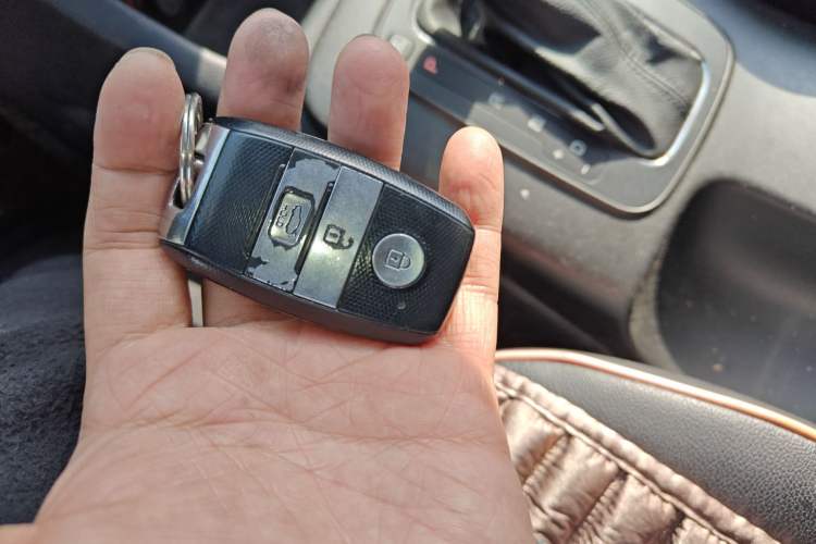 Used Kia K3 2013 1.6L Automatic GLS
