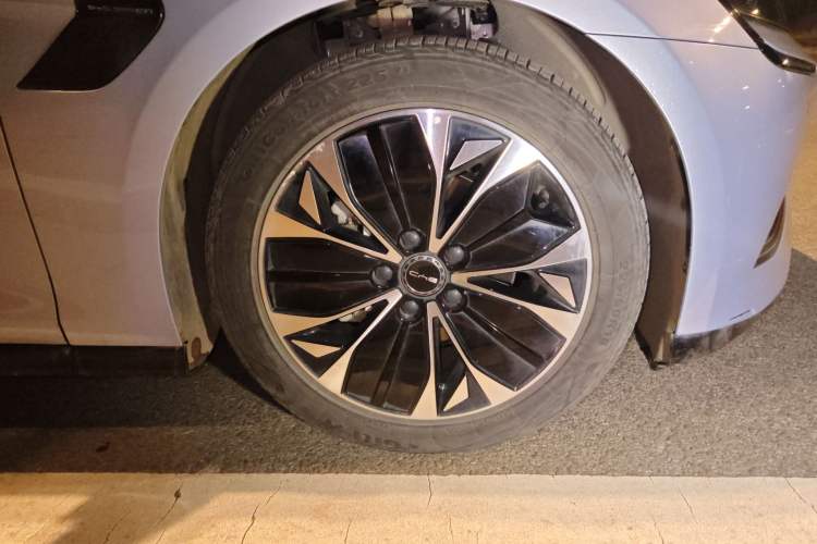 Used BYD Seal 2022 550 km Standard Range Rear-Wheel Drive Elite Version