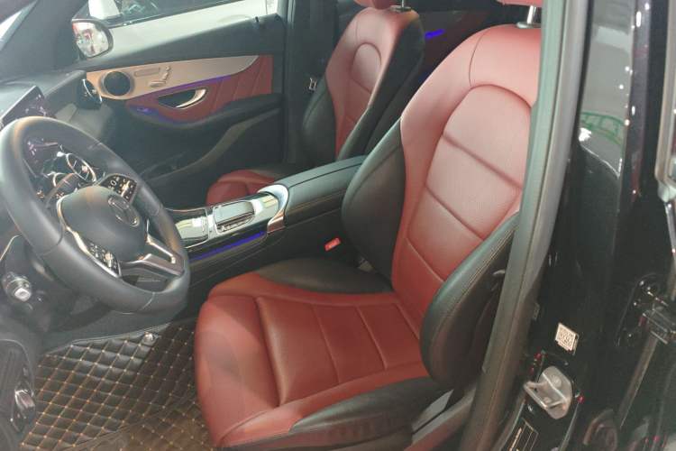 Used Mercedes-Benz GLC Coupe 2021 GLC 260 4MATIC Coupe SUV
