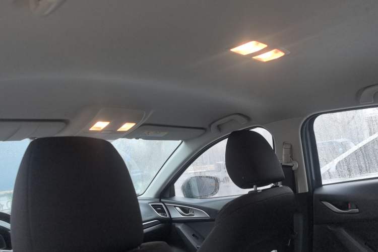 Used Mazda Mazda 3 Axela 2017 Sedan 1.5L Automatic Comfort Model Emission Standard China V