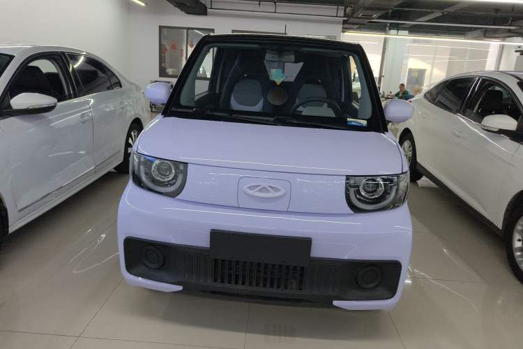 Used Chery QQ Ice Cream 2022 170km Sundae Phosphate Lithium-Ion
