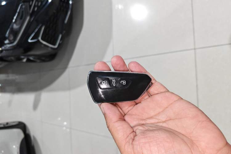 Used Volkswagen Lamando 2025 Lavida L 280TSI DSG Cool & Spicy Edition
