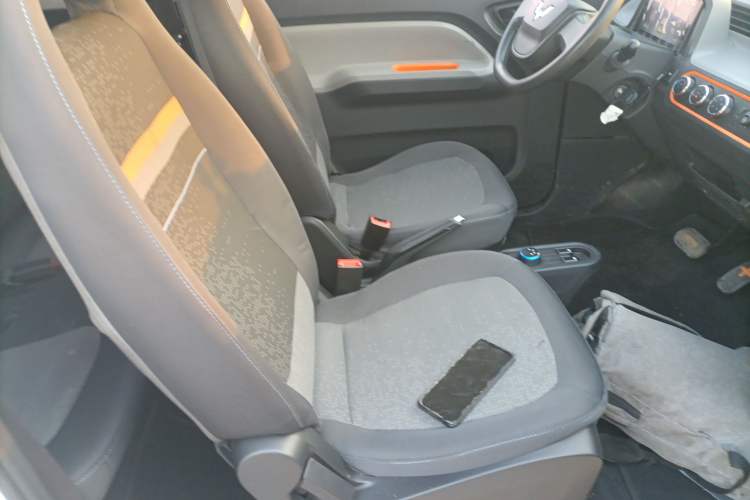 Used Wuling Hongguang MINIEV 2022 Macaron Fashion Model Lithium Iron Phosphate
