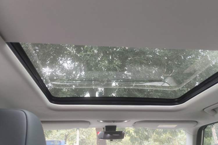 Used  03 2024 401km Two-Wheel Drive Standard Advanced Version
