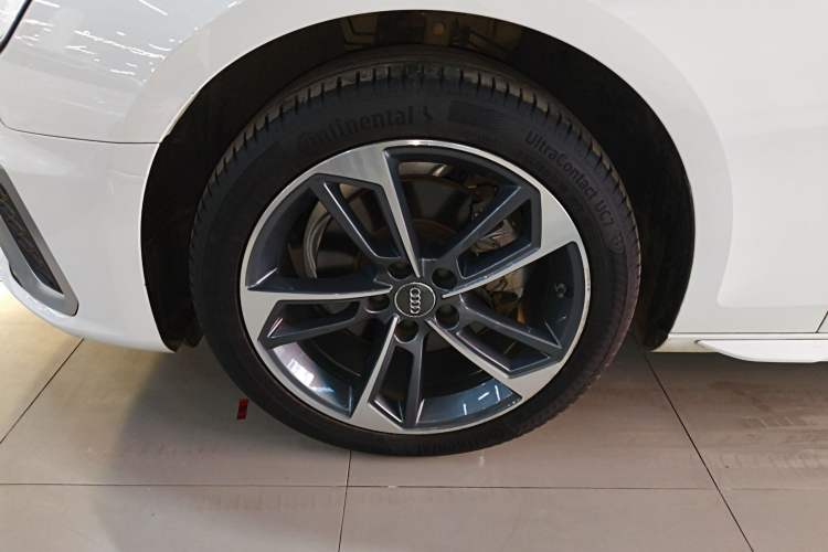 Used Audi A4L 2020 40 TFSI Fashion Dynamic Model