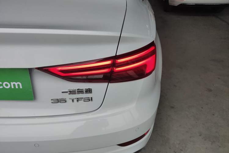 Used Audi A3 2020 Limousine 35 TFSI Fashion Edition China VI Emission Standard