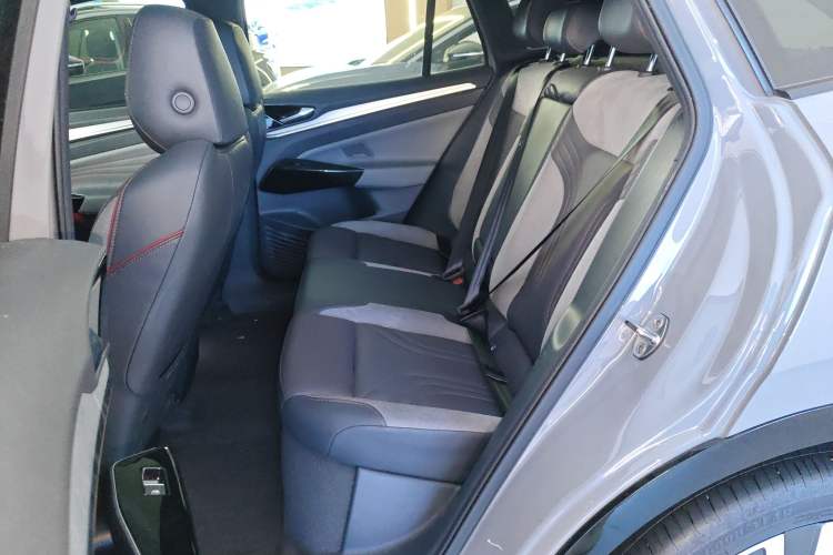 Used Volkswagen ID.4 CROZZ 2024 PRIME