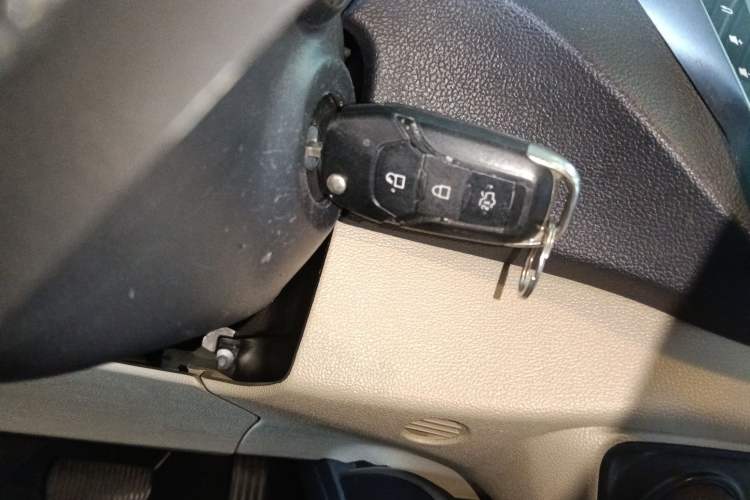 Used Ford Escort 2015 1.5L Automatic Comfort Model
