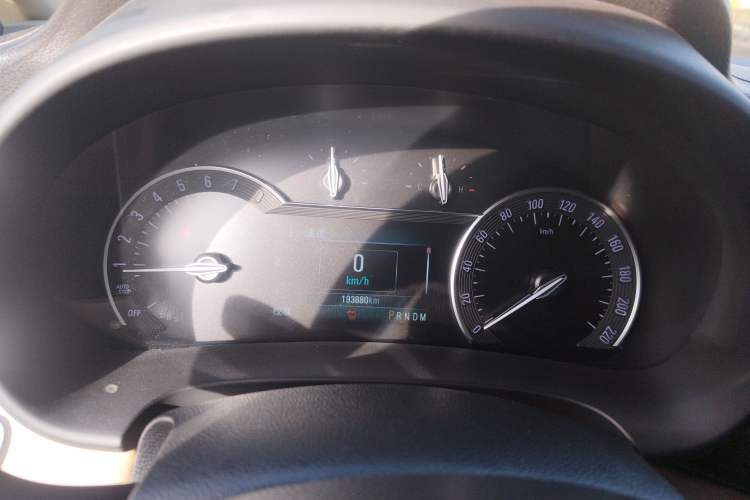 Used Buick GL8 2017 ES 28T Luxury Model China V Standard