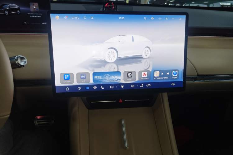 Used Hima Luxeed R7 2024 All-Electric 736 km Ultra
