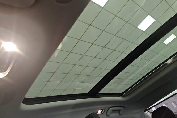 Used Volvo S90 2018 T5 Zhiya Edition
