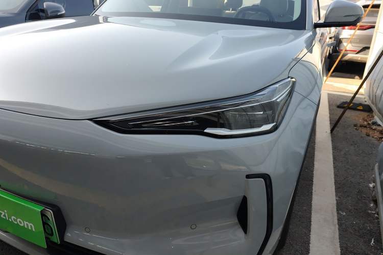 Used  E5 2024 530km Starship Edition
