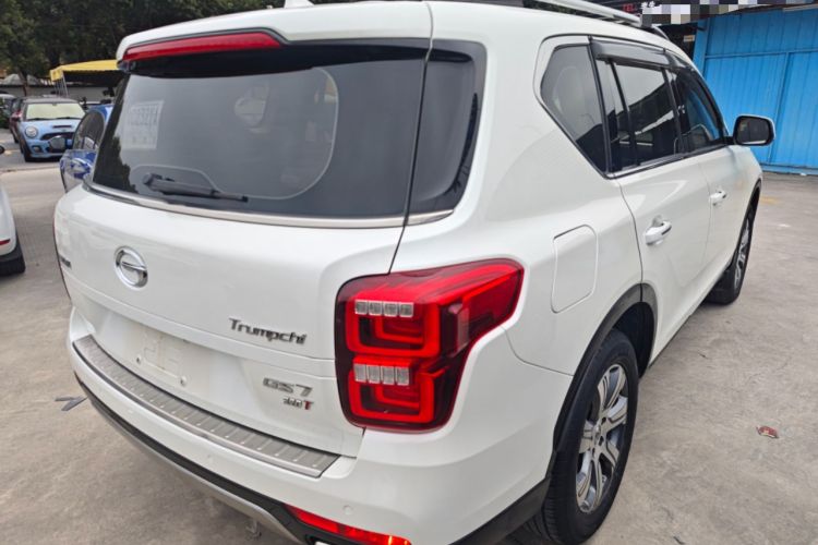 Used GAC Trumpchi GS7 2017 320T Two-Wheel-Drive Luxury Model
