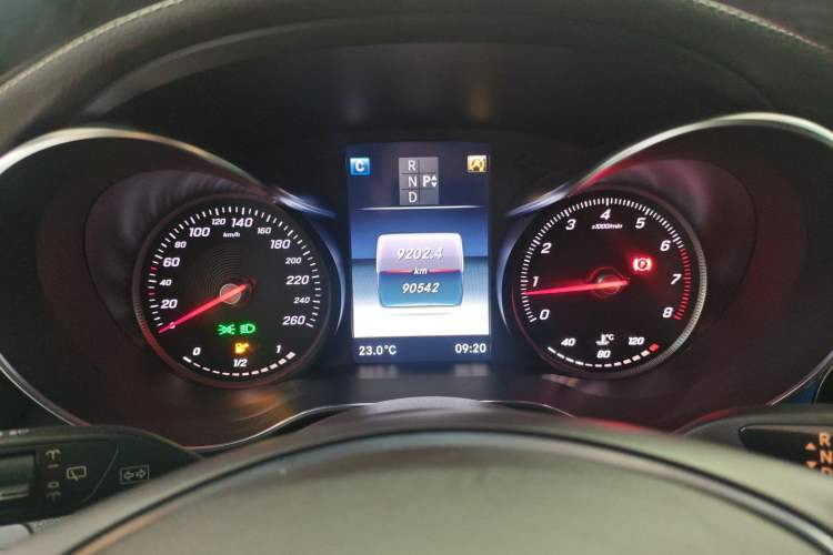 Used Mercedes-Benz GLC 2019 GLC 260 L 4MATIC Luxury Model
