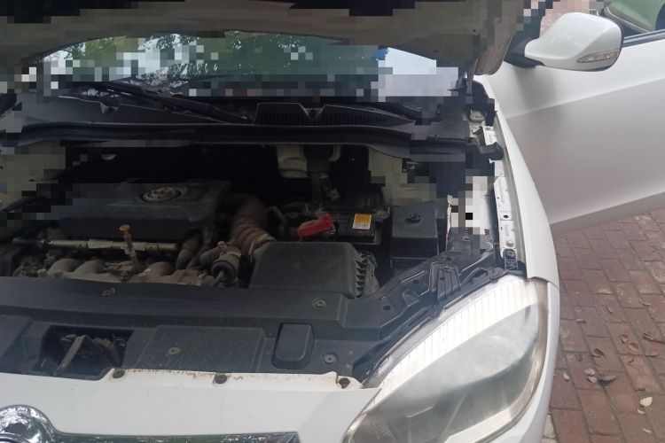 Used Brilliance V5 2014 1.5T Automatic Two-Wheel Drive Luxury Version
