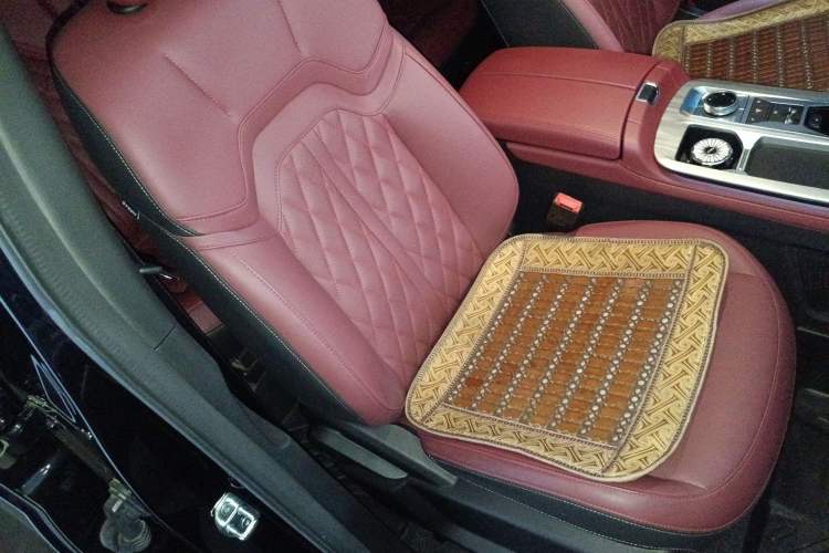 Used JETOUR X70 PLUS 2023 1.5T DCT Brave PLUS 5-Seater
