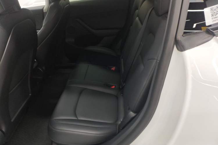 Used Tesla Model Y 2022 Performance High-Performance All-Wheel-Drive Version
