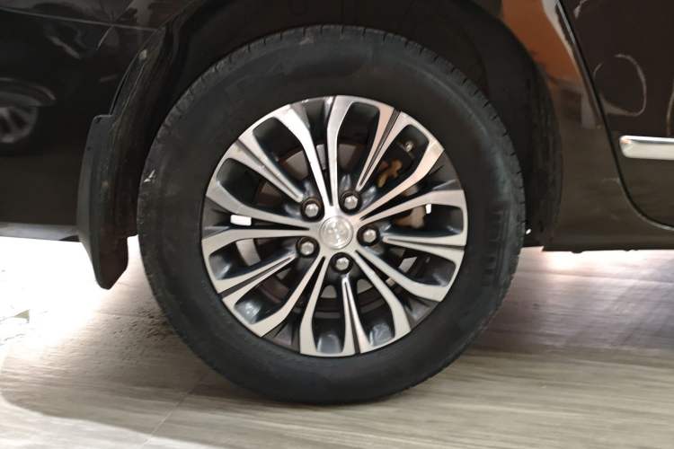 Used Buick GL8 2022 Land Business Class 652T Luxury Model
