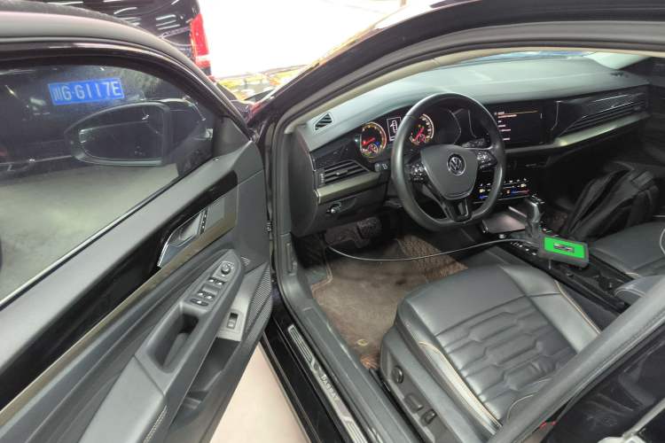 Used Volkswagen Passat 2021 330TSI Elite Edition
