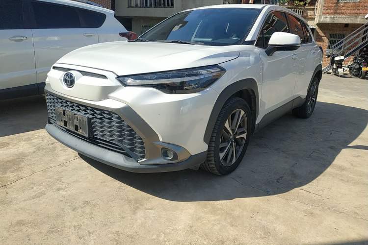 Used Toyota FRONTLANDER 2022 2.0L CVT Luxury PLUS Edition
