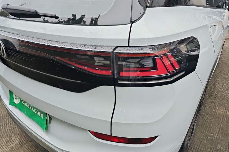 Used Volkswagen ID.6 X 2023 Upgraded Version Kinetic All-Wheel Drive Edition
