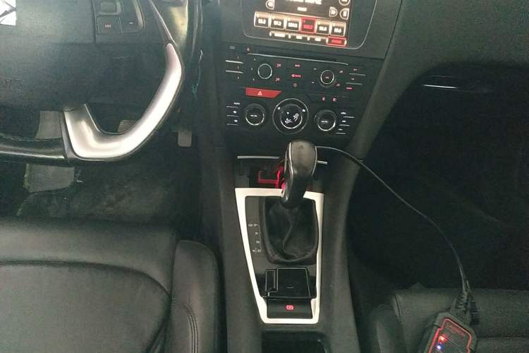 Used  5LS 2014 1.6T Elegant Version THP160
