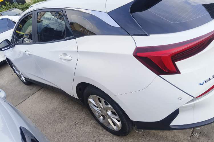 Used Buick Velite 6 2023 430km Range Commuter Version
