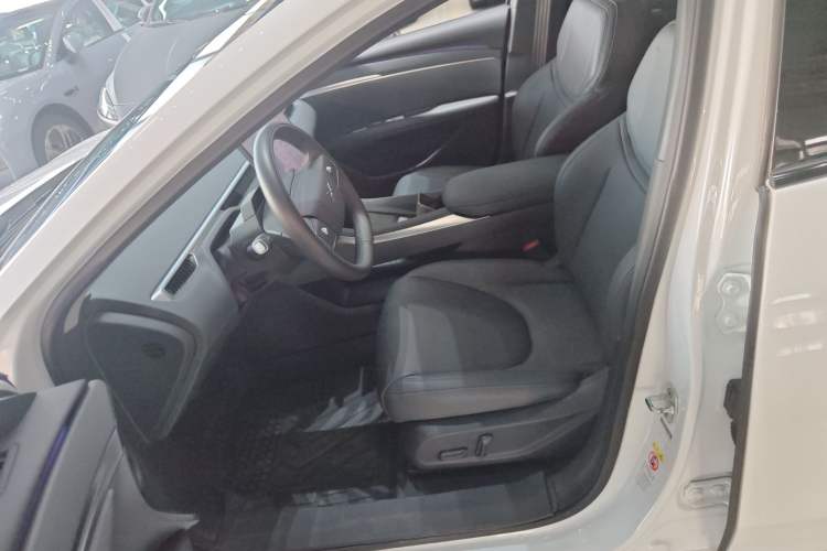 Used XPeng MONA M03 2024 620 with Ultra-Long Range
