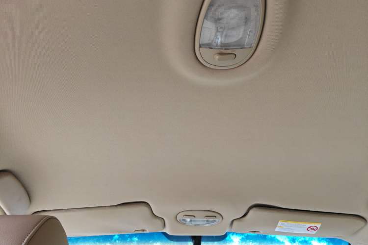 Used Buick Excelle 2013 1.5L Automatic Classic Model
