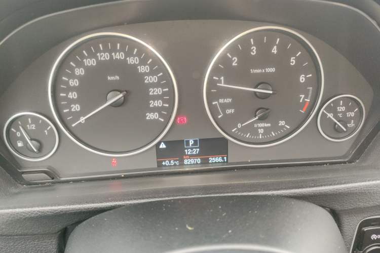 Used BMW 3 Series 2016 320Li Fashion Model
