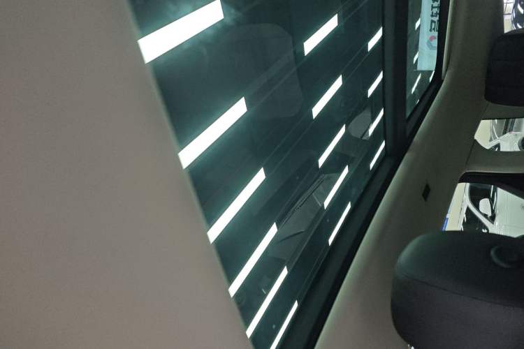 Used Land Rover Range Rover Evoque 2021 Range Rover Velar L 249PS R-Dynamic First Edition
