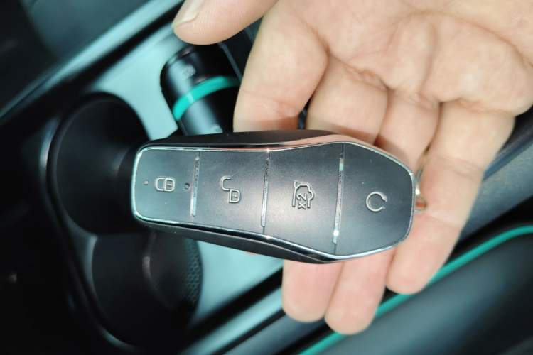 Used BYD Dolphin 2024 Honor Edition 420km Fashion Version
