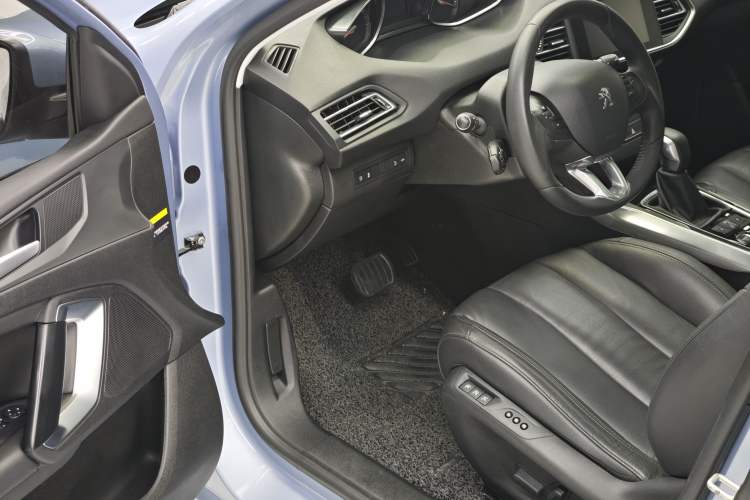 Used Peugeot 308S 2015 1.6T Automatic Ruichi Edition
