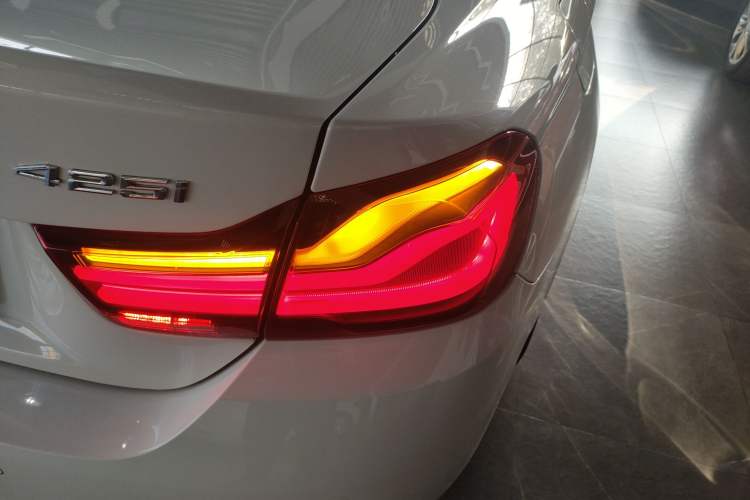 Used BMW 4 Series 2019 425i M Sport Package