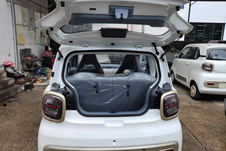 Used Bestune Pony 2025 222km Lightning Horse
