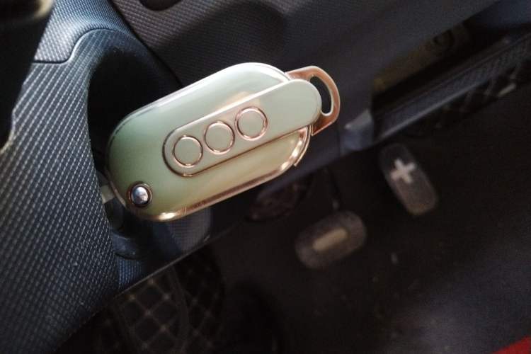 Used Wuling Hongguang MINIEV 2022 Macaron Premium Model – Lithium Iron Phosphate
