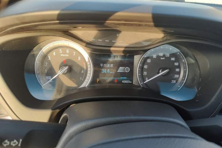 Used Buick GL6 2019 18T 6-Seater Connected Luxury Version China VI Standard
