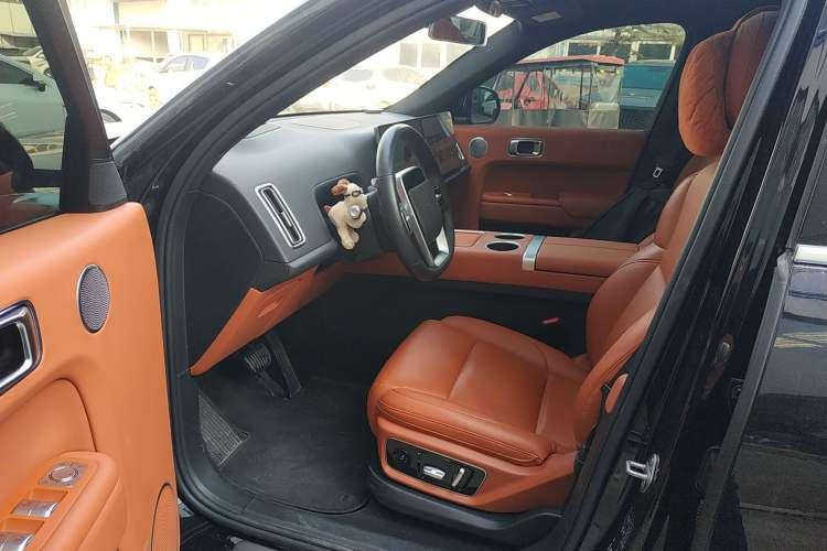 Used Li Auto L7 2023 Air model
