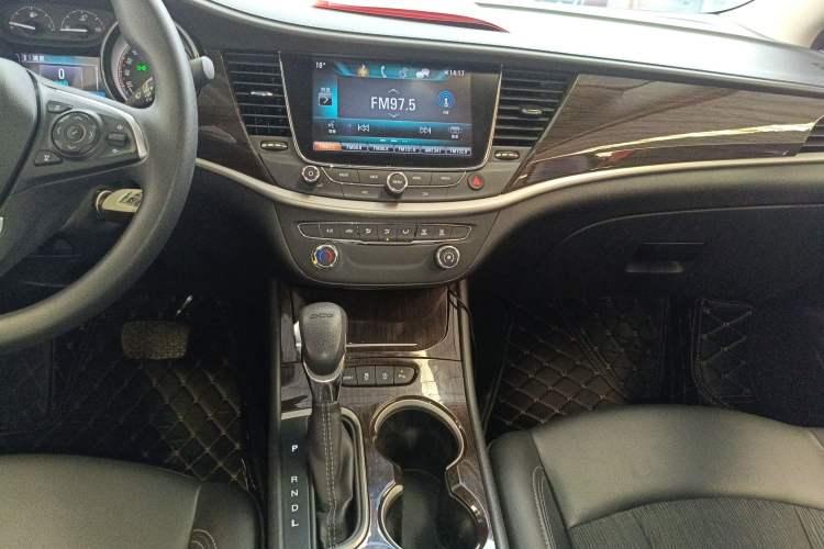 Used Buick Verano 2018 Sedan 20T Dual-Clutch Leading Model