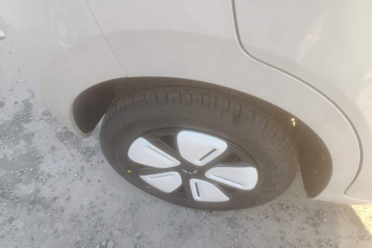 Used Wuling Hongguang MINIEV 2025 Four-Door Version Advanced Edition