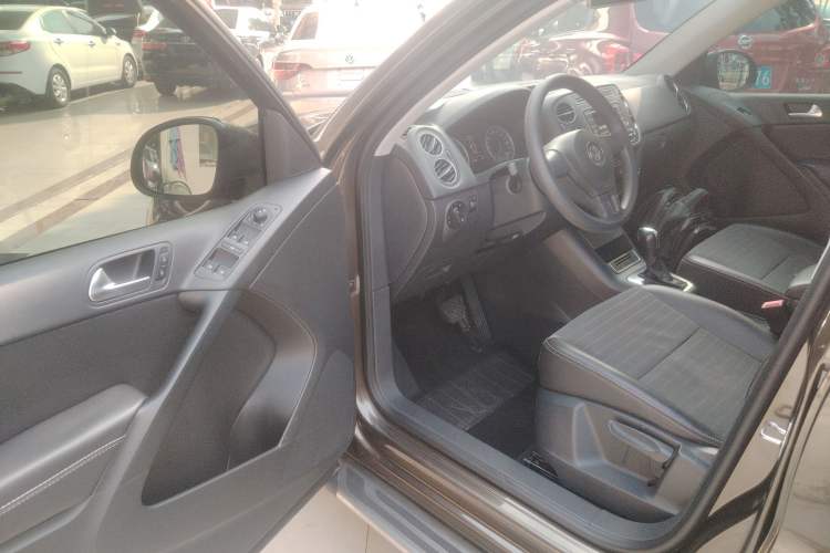 Used Volkswagen Tiguan 2016 280TSI Automatic Two-Wheel-Drive Silk Road Style Edition
