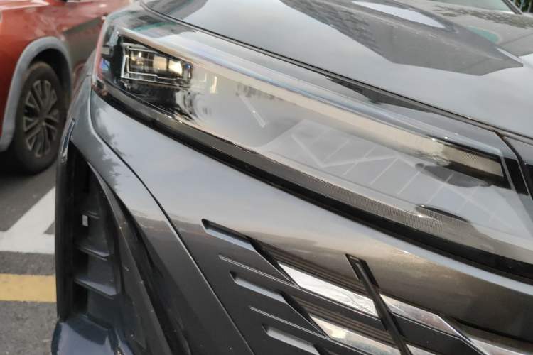 Used Changan CS75 PLUS 2023 3rd Generation 1.5T Automatic Prestige Model
