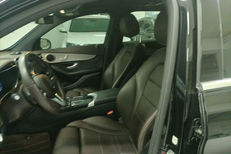 Used Mercedes-Benz GLC 2020 Facelifted GLC 260 L 4MATIC Dynamic Edition
