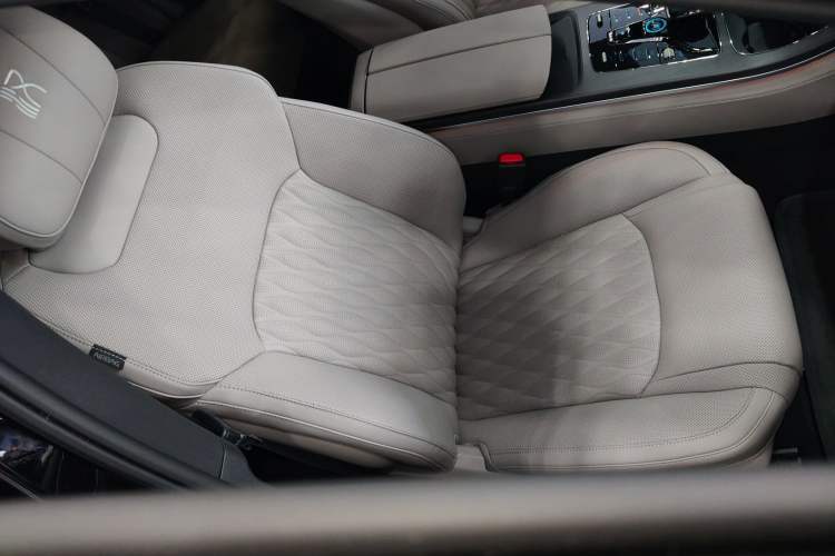 Used BYD Han 2025 DM-i Intelligent Driving Edition 125KM LiDAR Flagship Model
