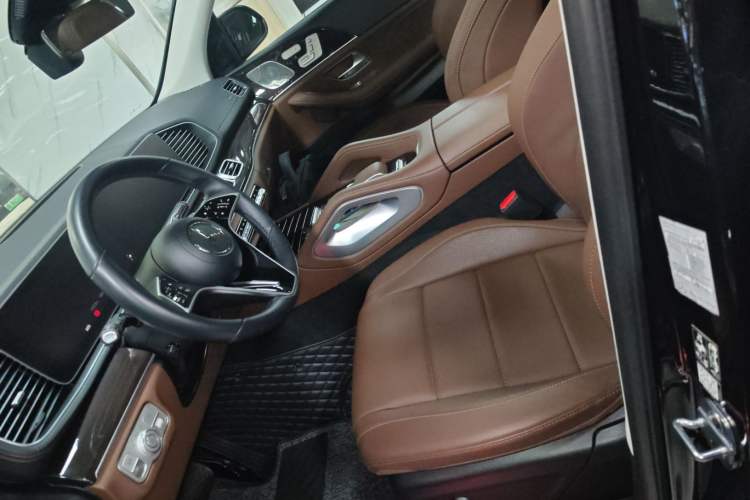 Used Mercedes-Benz GLE 2025 GLE 350 4MATIC Stylish Model