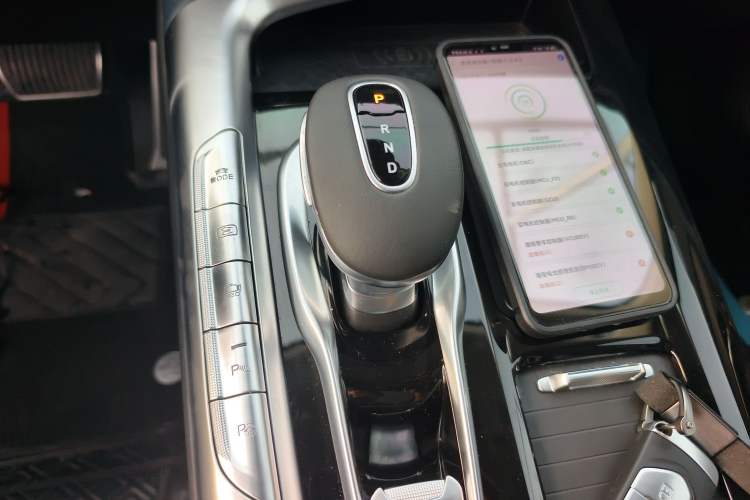 Used VOYAH FREE 2021 Four-Wheel Drive Standard Range-Extended Exclusive Luxury Package