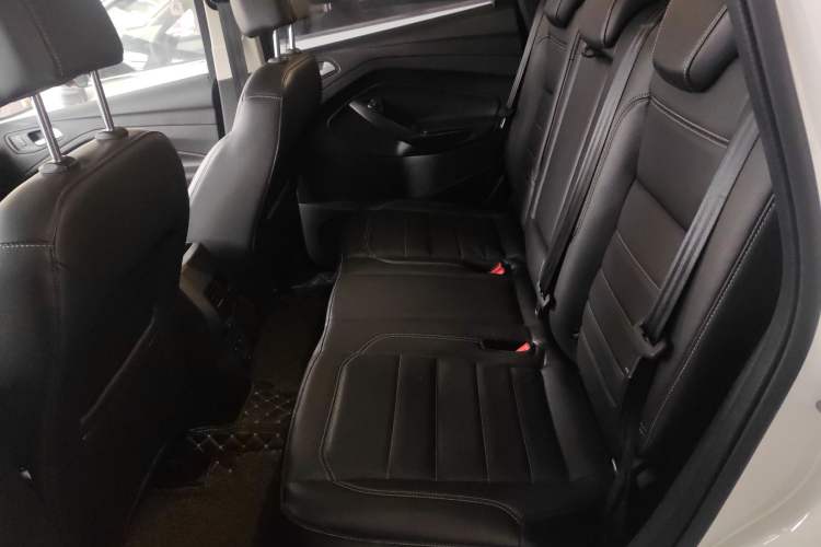 Used Ford Kuga 2018 EcoBoost 180 Two-Wheel-Drive Platinum Edition